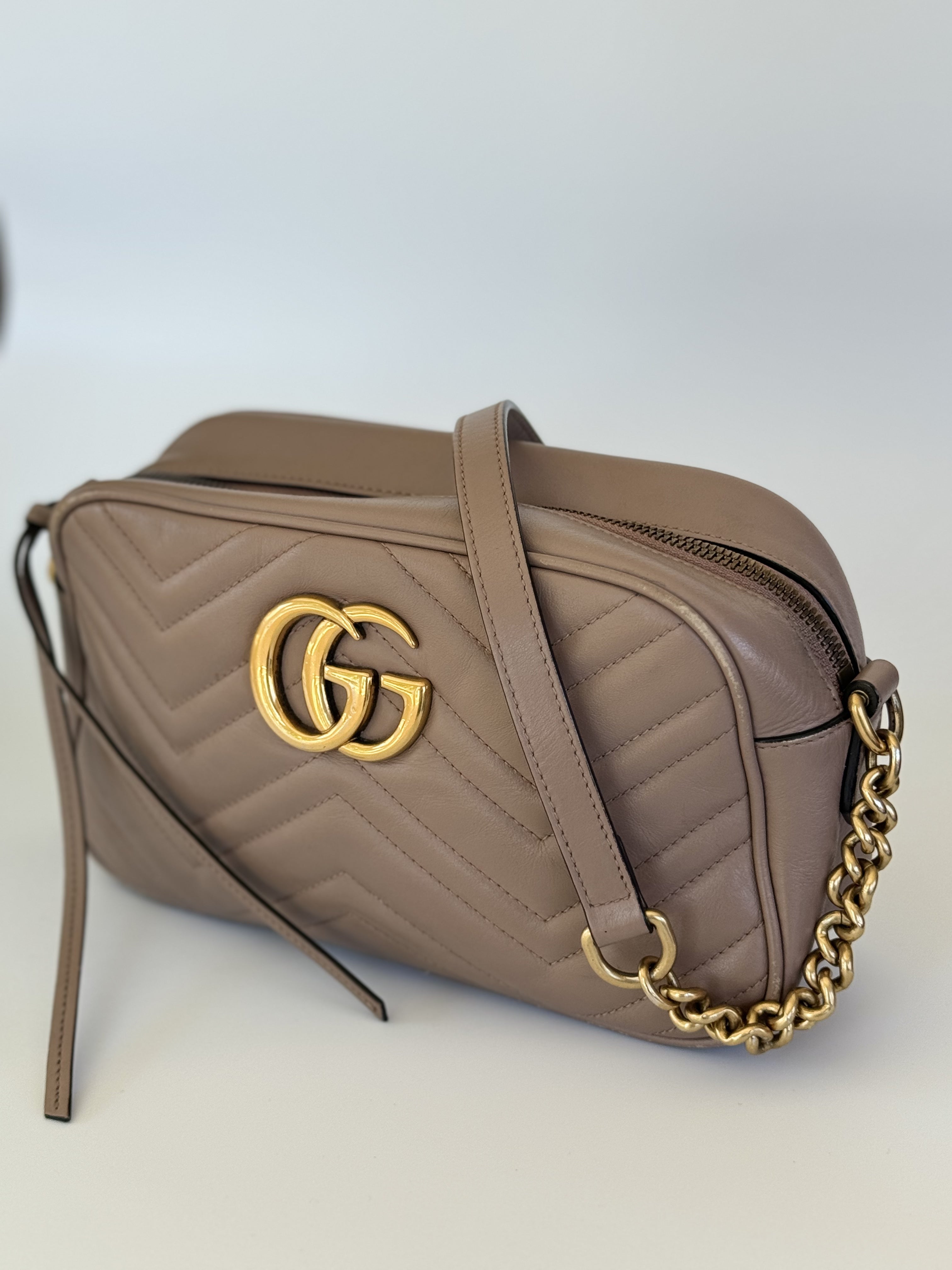 Gucci GG Marmont Camera Small Shoulder Bag