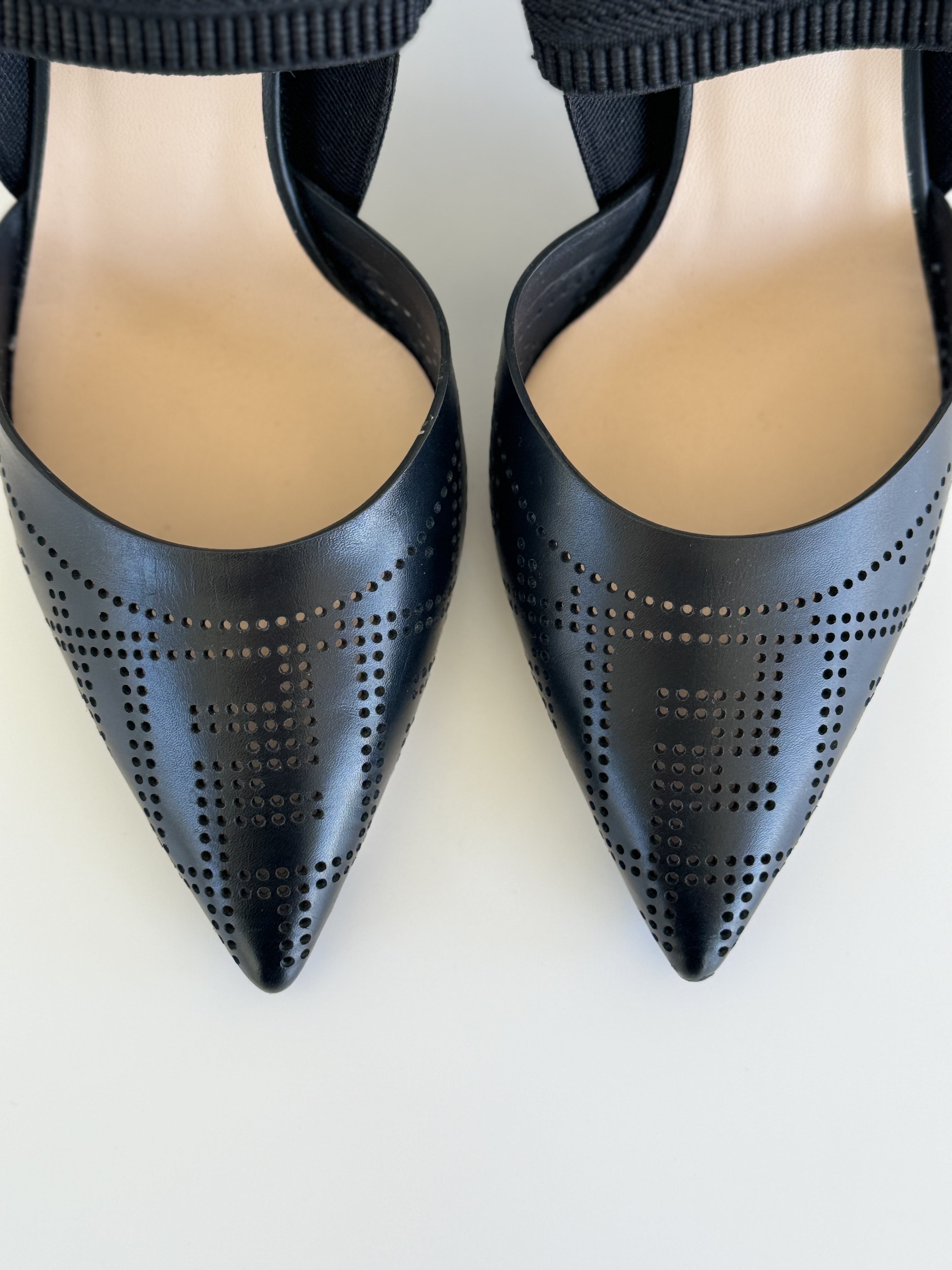 Fendi Colibdri Black Leather Heels